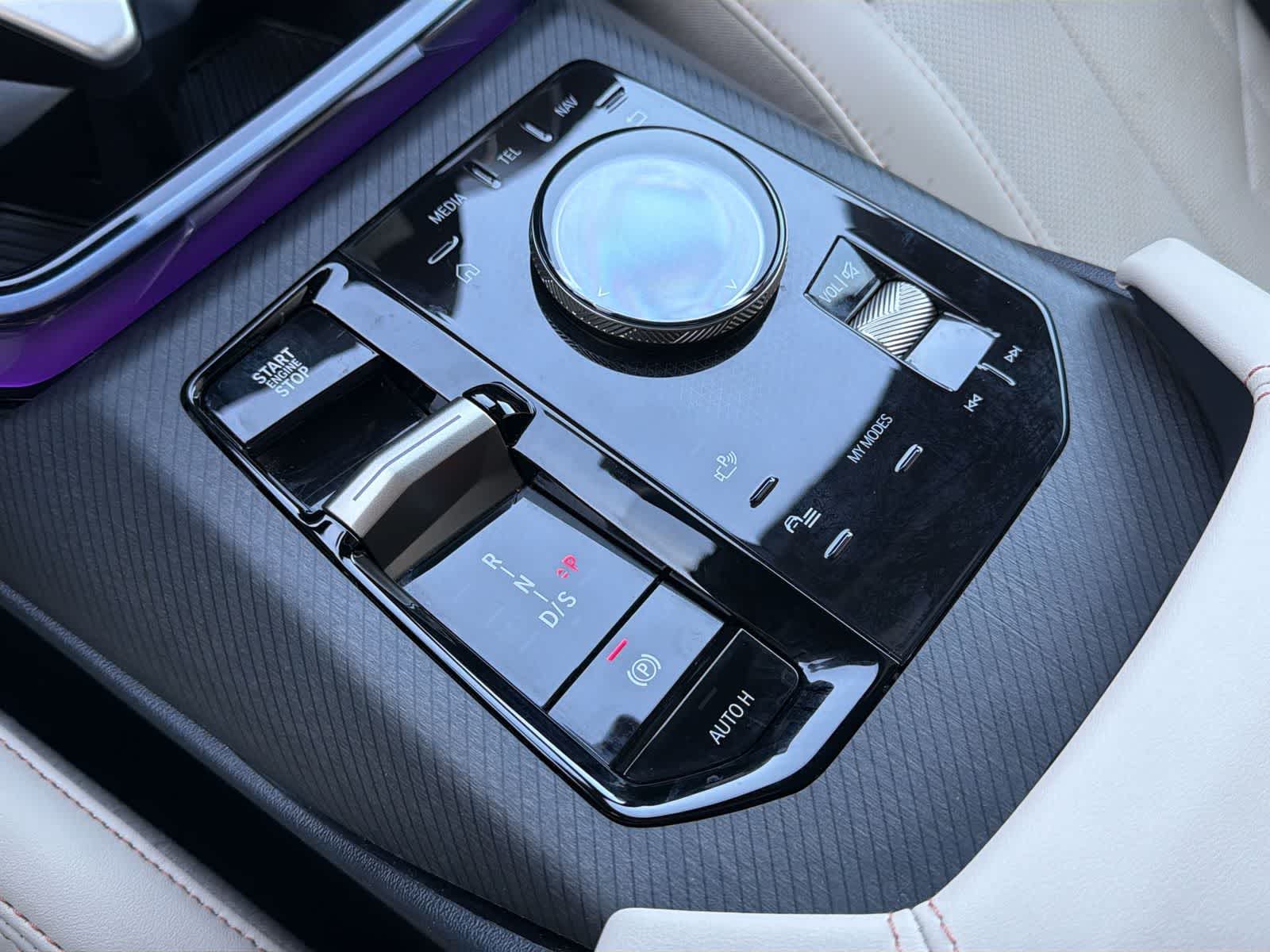 Thumbnail: 2025 BMW X3 - 25