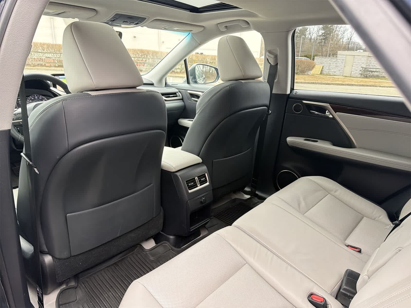 Thumbnail: 2019 Lexus RX - 20