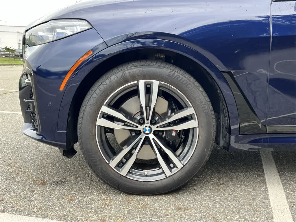 Thumbnail: 2021 BMW X7 - 16