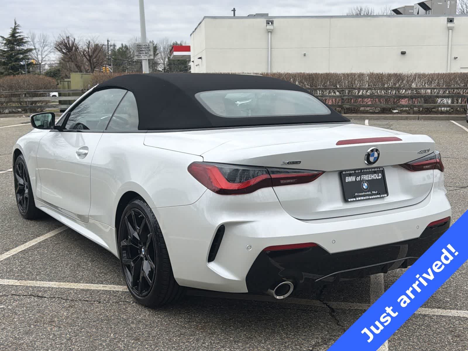 Thumbnail: 2026 BMW 4 Series - 12