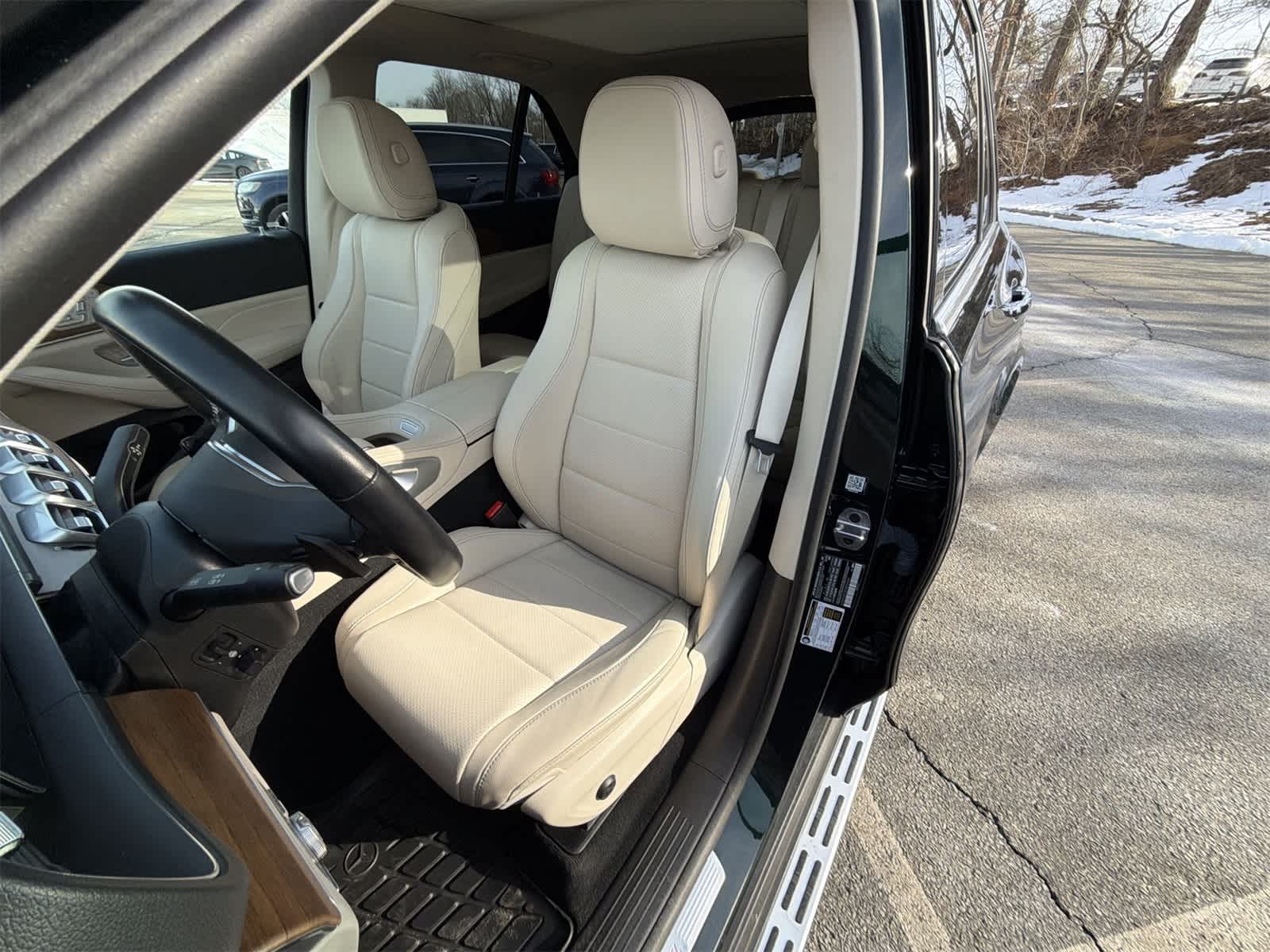 Thumbnail: 2023 Mercedes-Benz GLE - 19