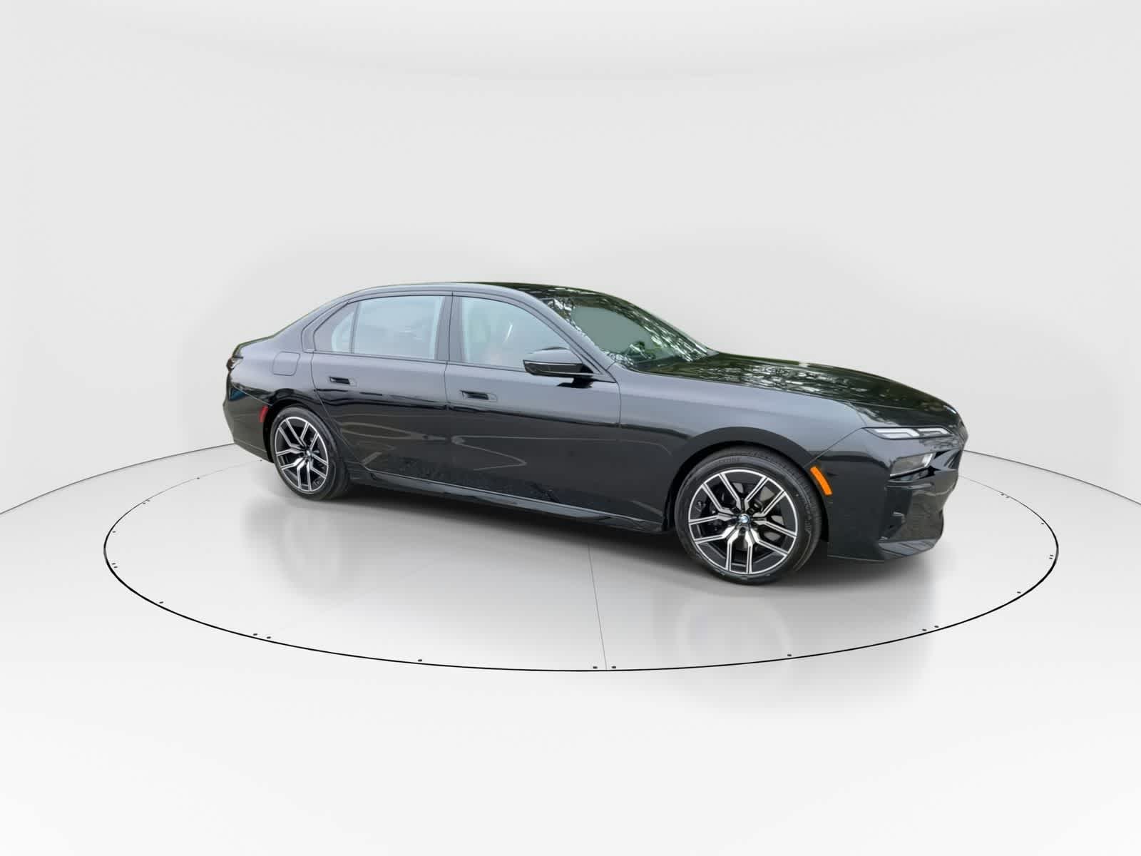 Thumbnail: 2026 BMW 7 Series - 5