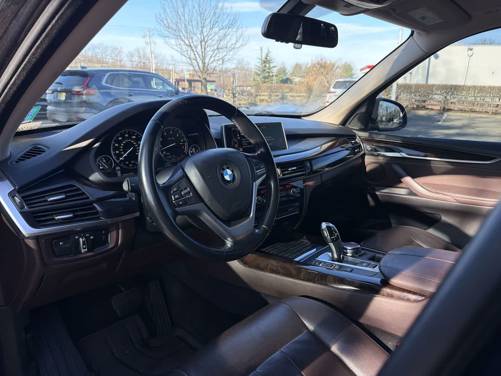 Thumbnail: 2015 BMW X5 - 10