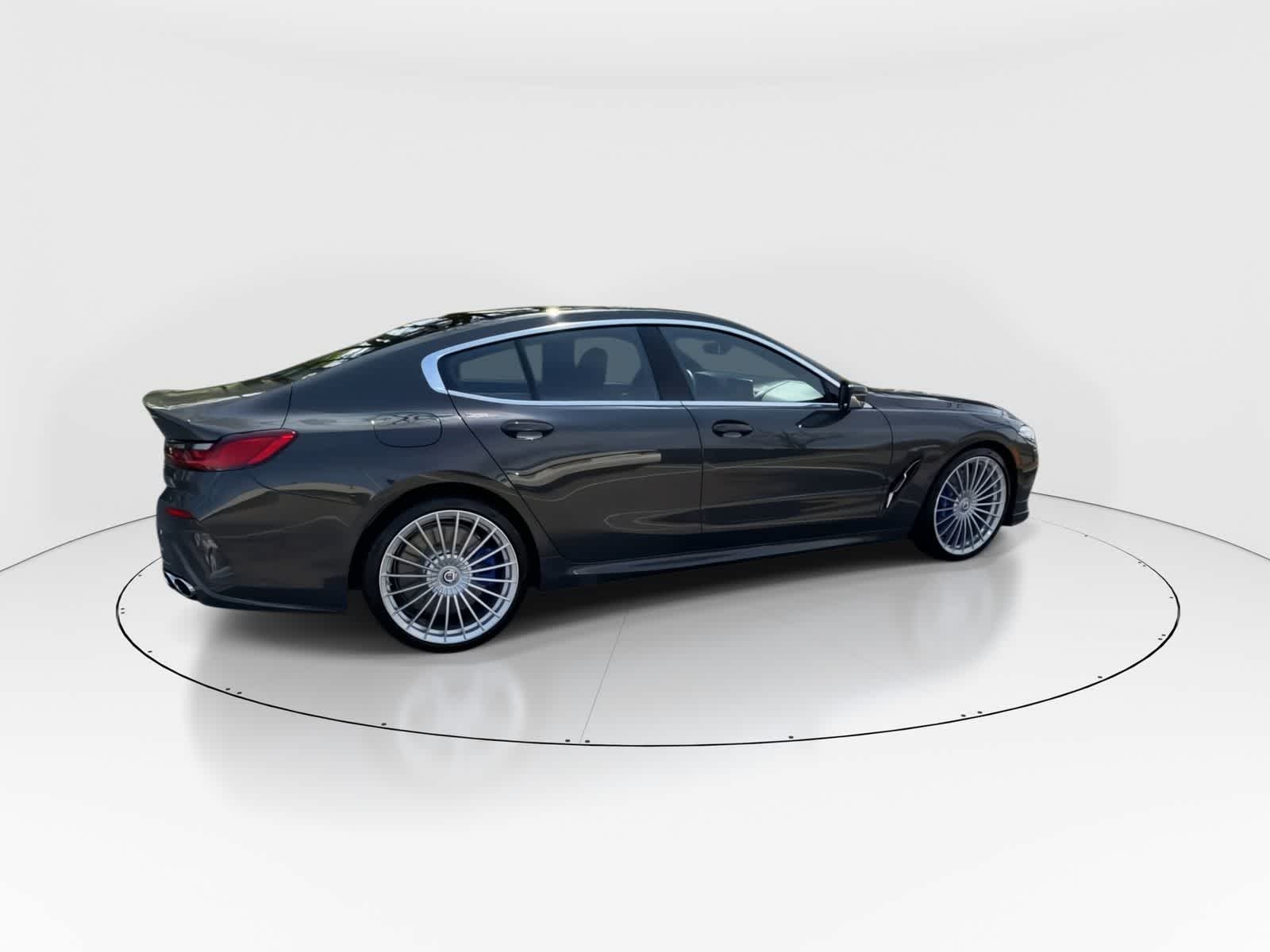 Thumbnail: 2024 BMW 8 Series - 8