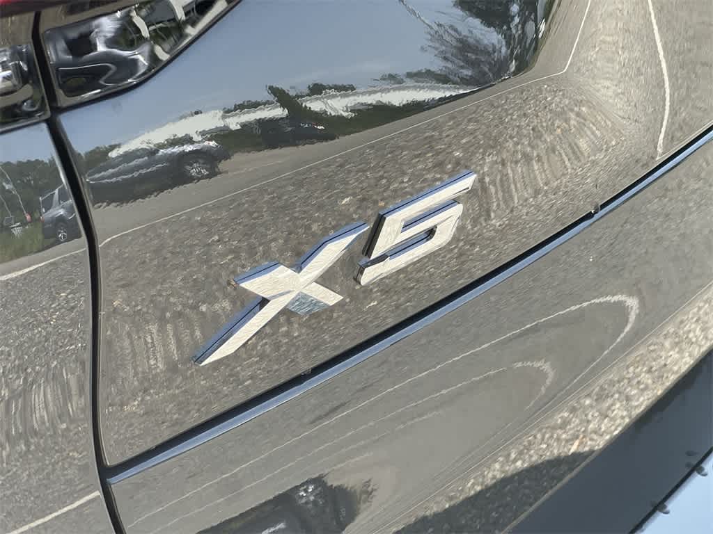Thumbnail: 2026 BMW X5 - 15