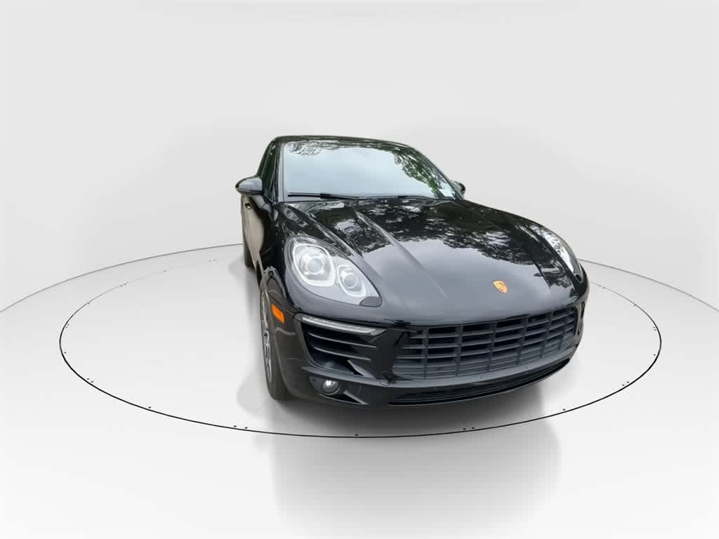 Thumbnail: 2018 Porsche Macan - 3