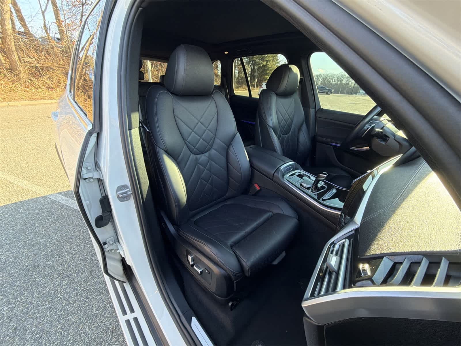 Thumbnail: 2023 BMW X5 - 22