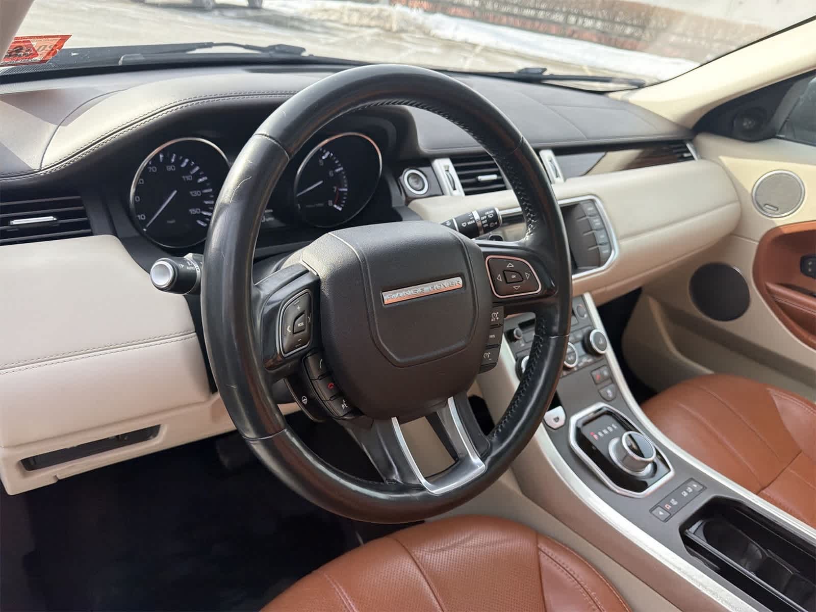 Thumbnail: 2015 Land Rover Range Rover Evoque - 23