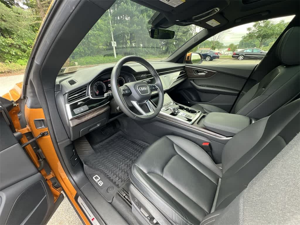 Thumbnail: 2022 Audi Q8 - 10