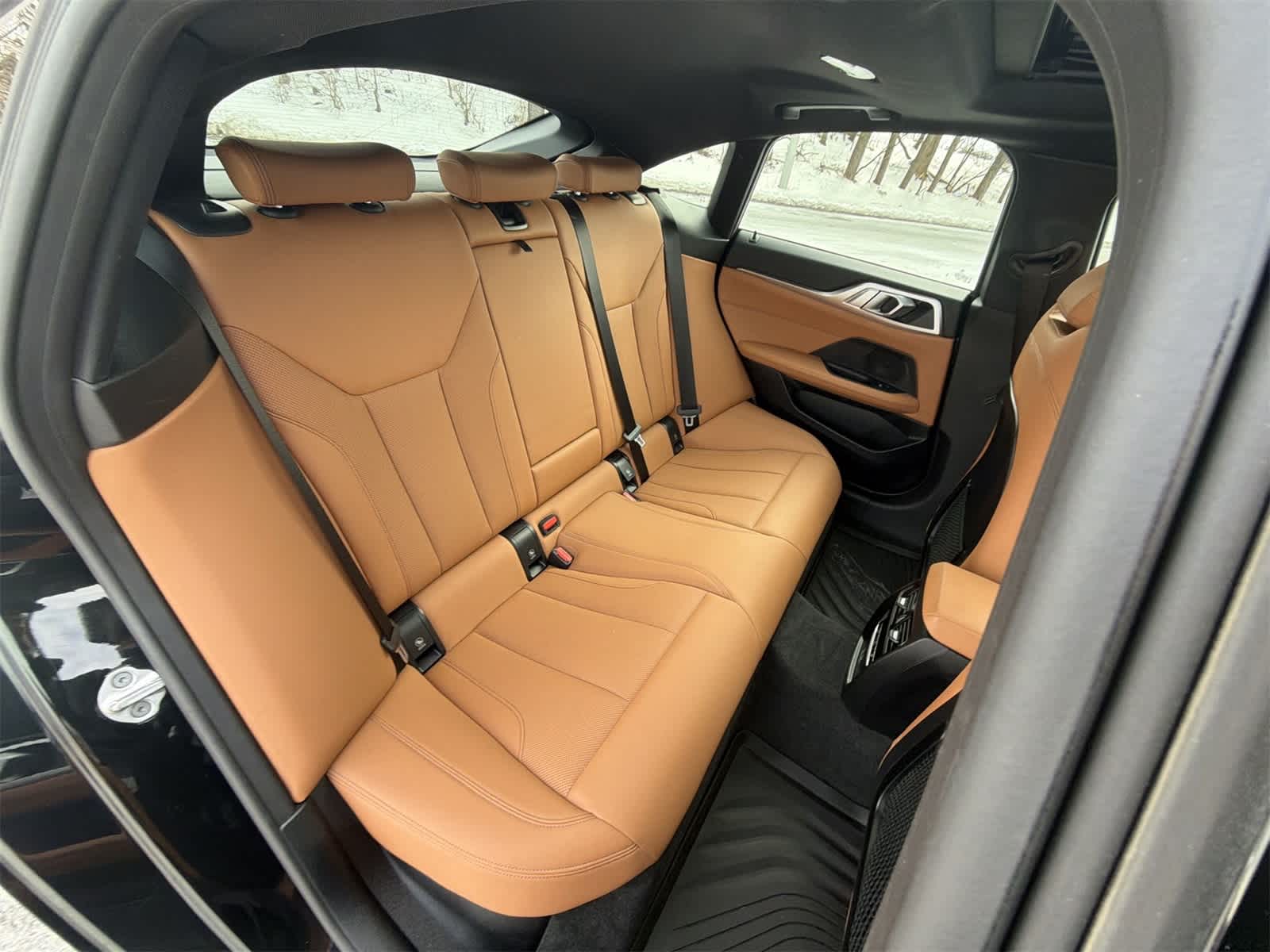 Thumbnail: 2023 BMW i4 - 21