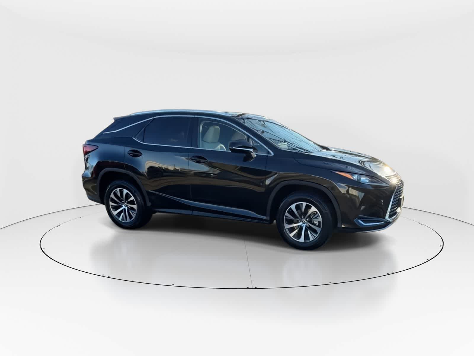 Thumbnail: 2021 Lexus RX - 3