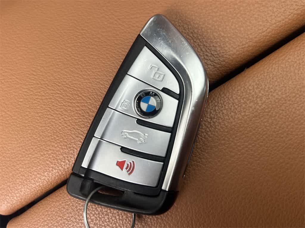 Thumbnail: 2021 BMW X5 - 28