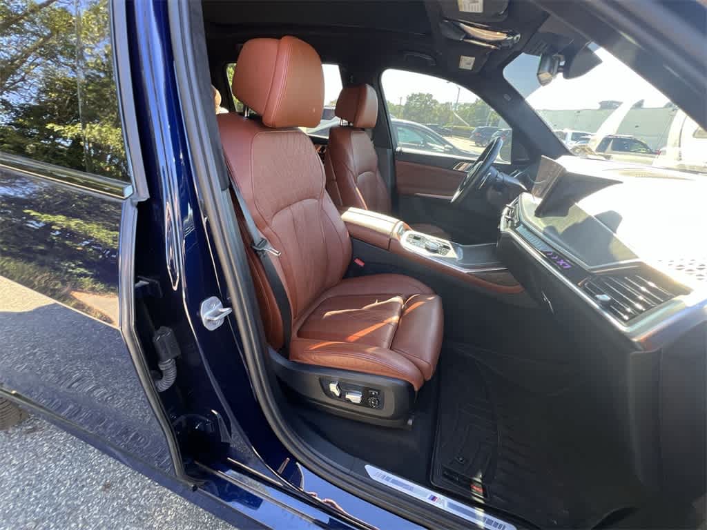 Thumbnail: 2024 BMW X7 - 22