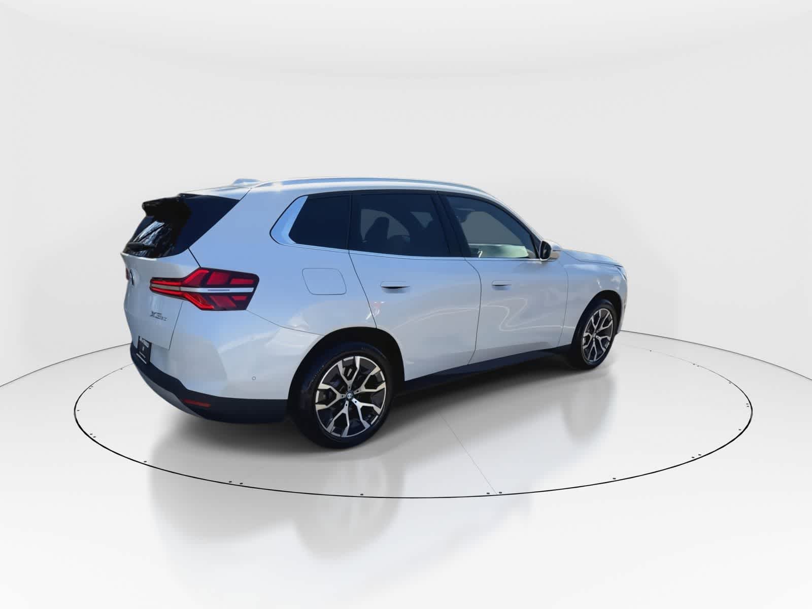 Thumbnail: 2025 BMW X3 - 8