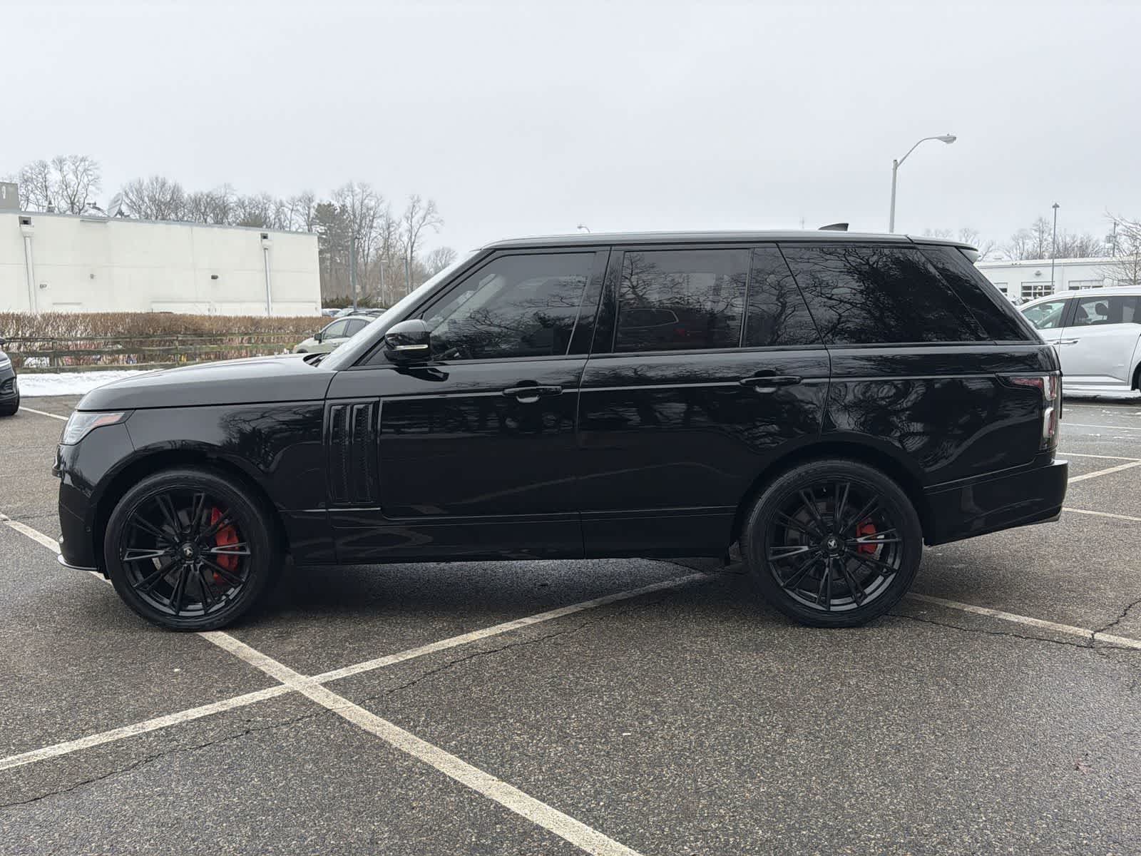 Thumbnail: 2020 Land Rover Range Rover - 11