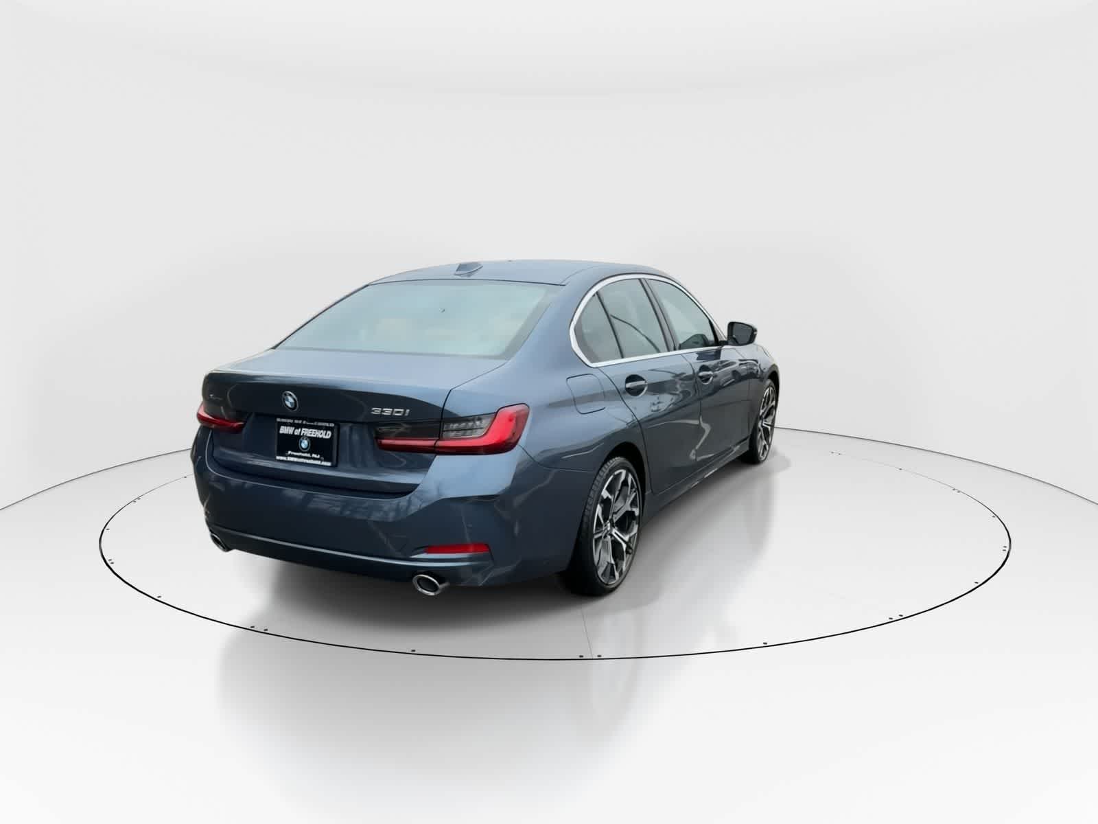 Thumbnail: 2025 BMW 3 Series - 7