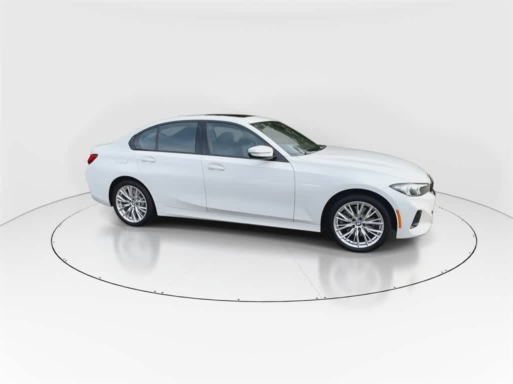 2023 Bmw 330i xDrive photo 3