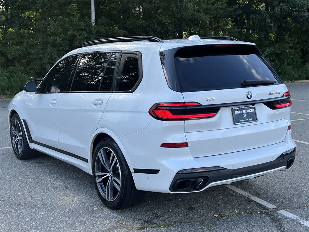 Thumbnail: 2024 BMW X7 - 12