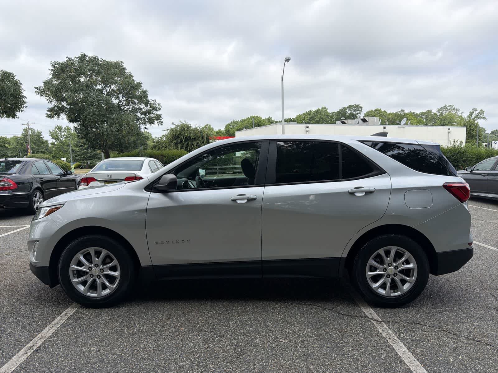 Thumbnail: 2020 Chevrolet Equinox - 11
