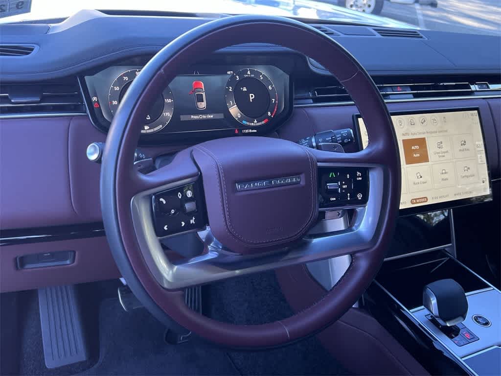 Thumbnail: 2025 Land Rover Range Rover - 23