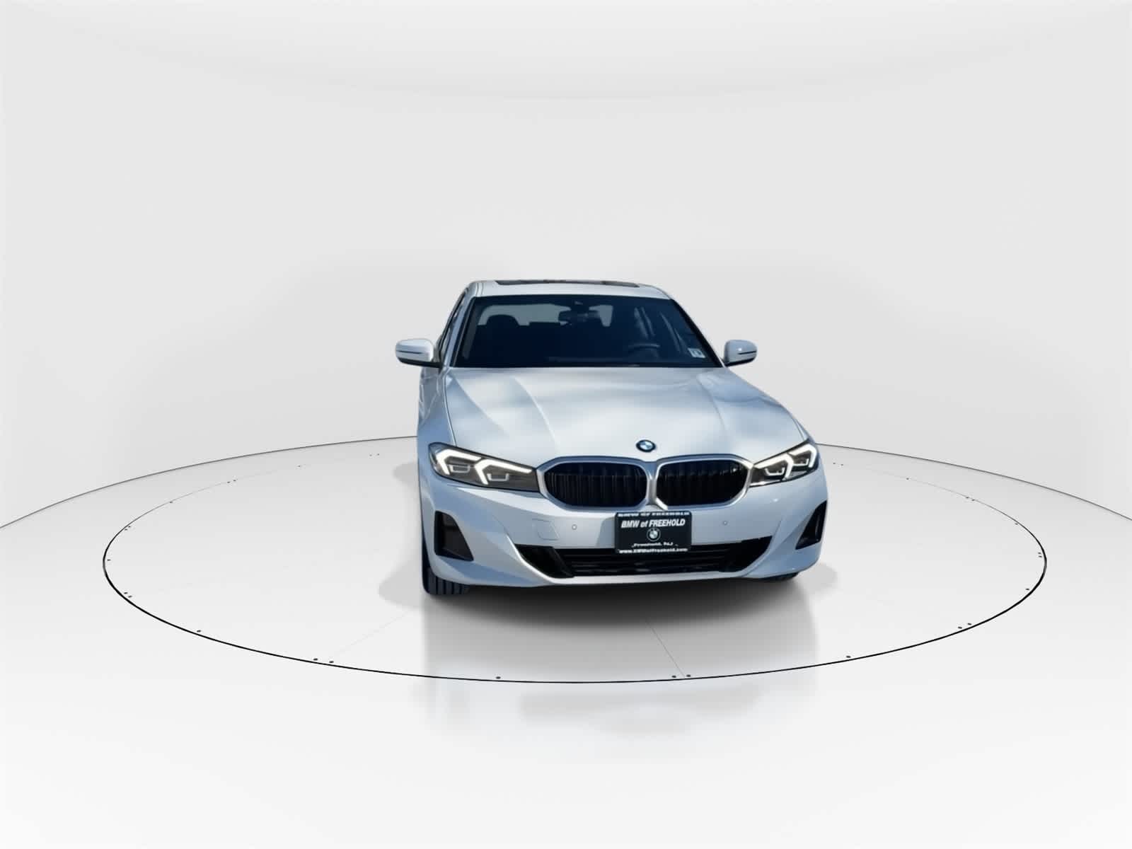 Thumbnail: 2025 BMW 3 Series - 4