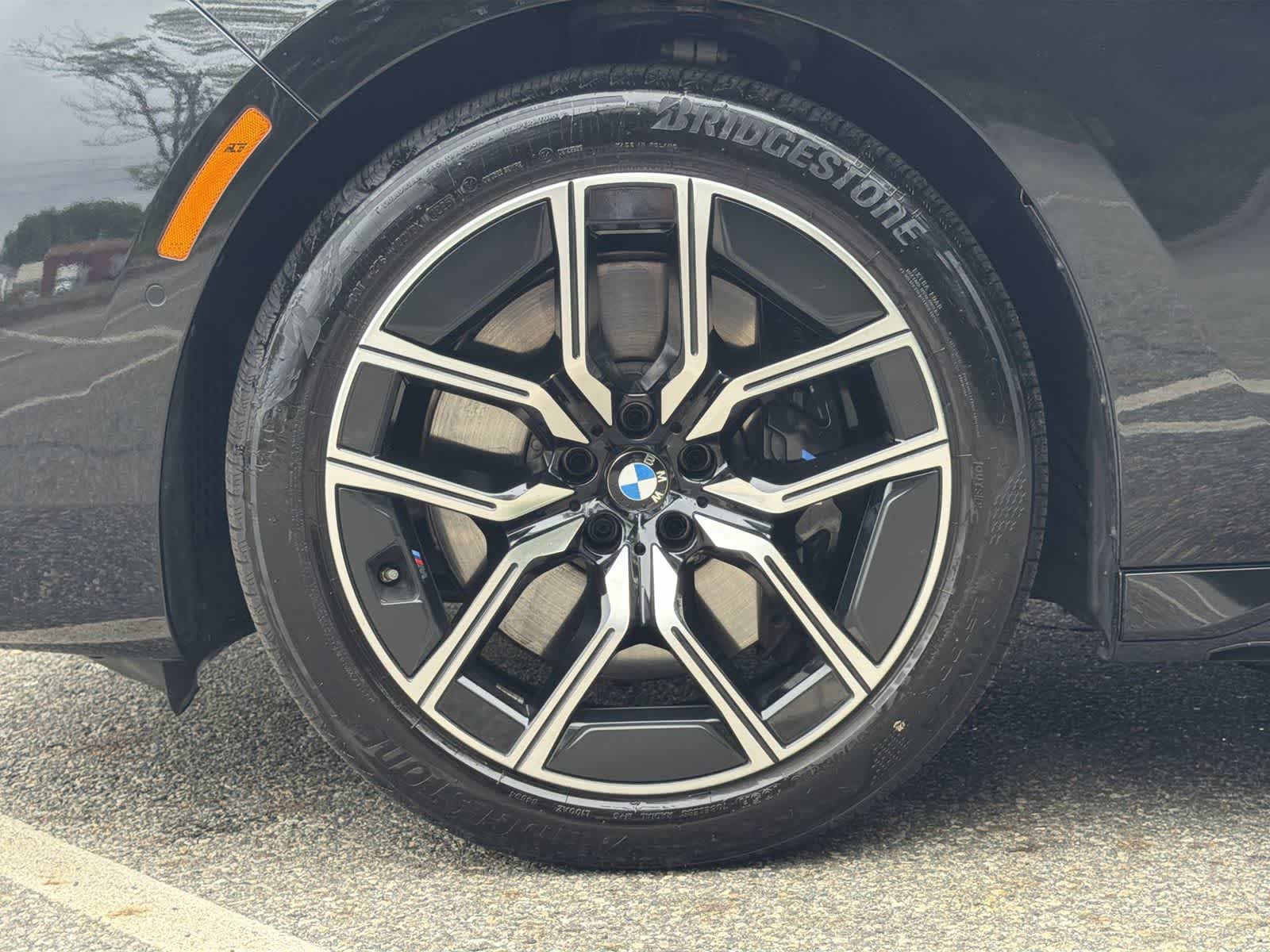 Thumbnail: 2026 BMW 7 Series - 16