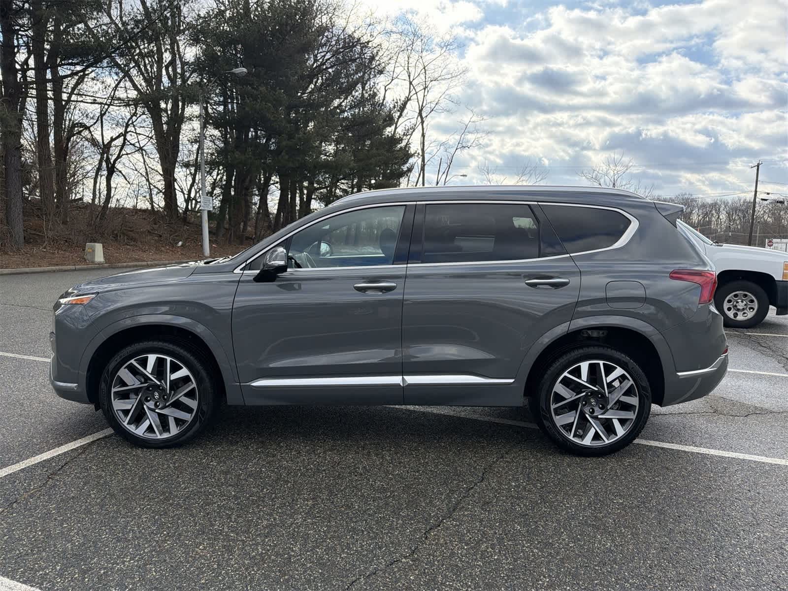 Thumbnail: 2021 Hyundai Santa Fe - 11