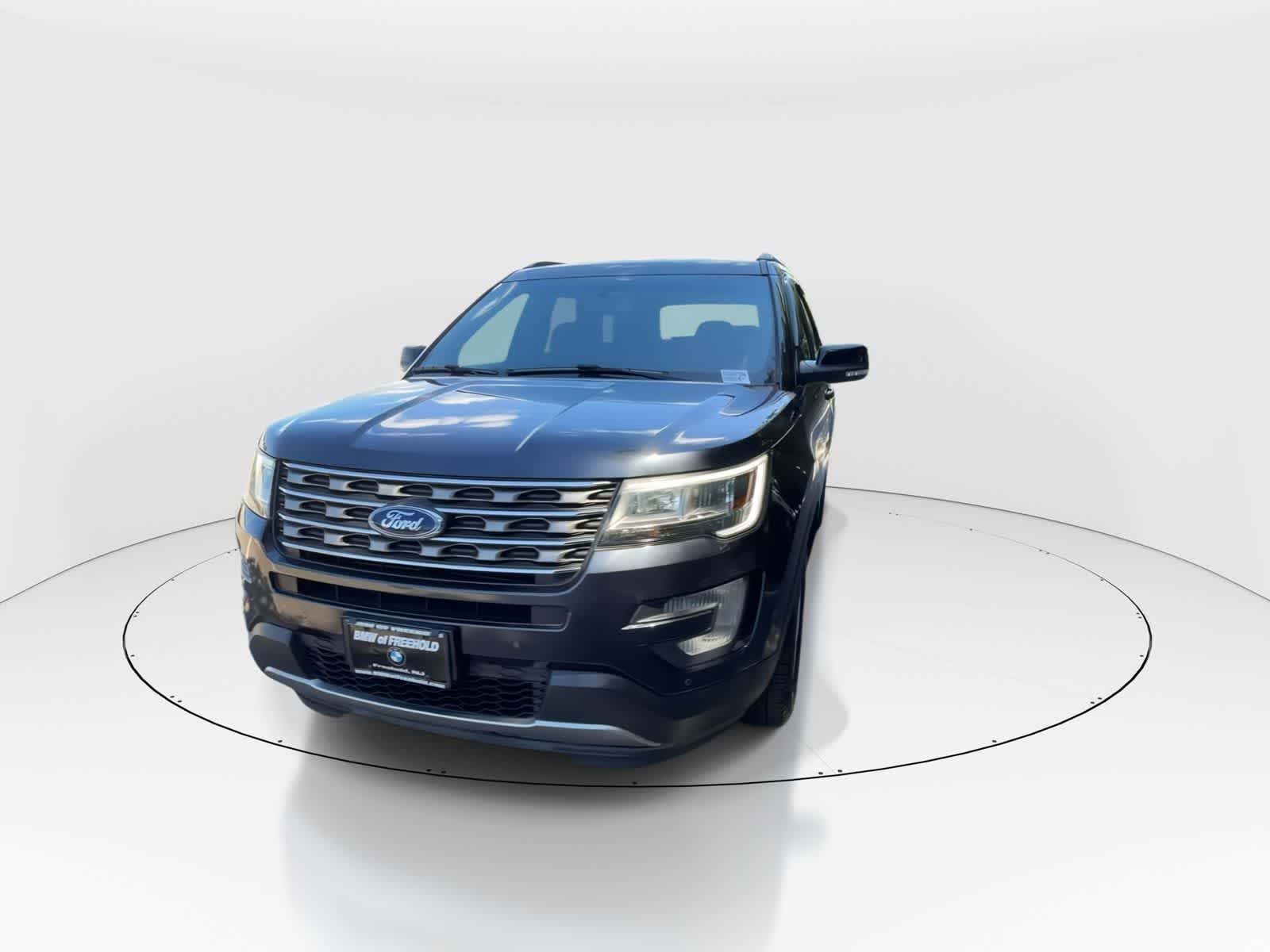 Thumbnail: 2017 Ford Explorer - 3