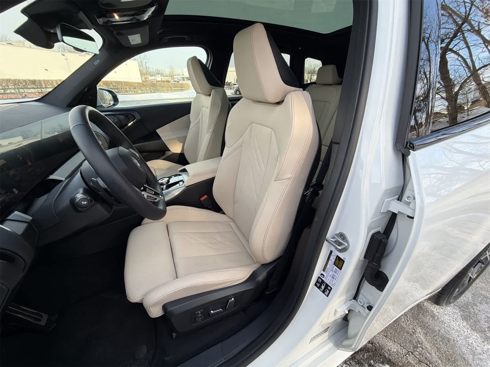 Thumbnail: 2025 BMW X3 - 19