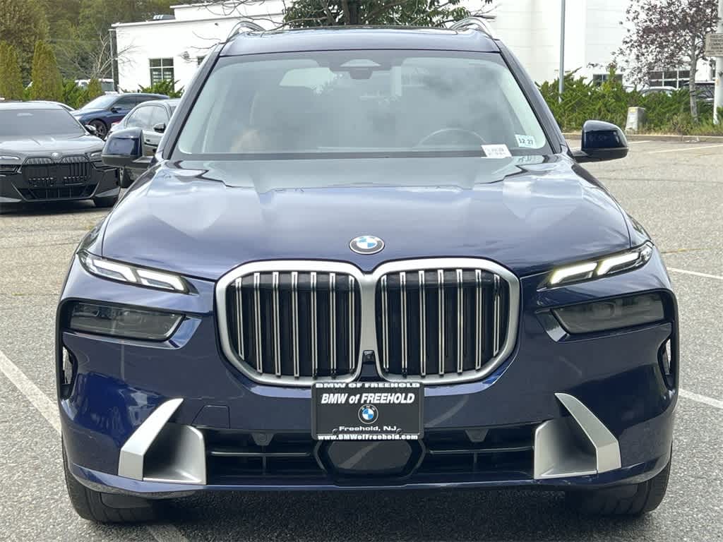 Thumbnail: 2023 BMW X7 - 14