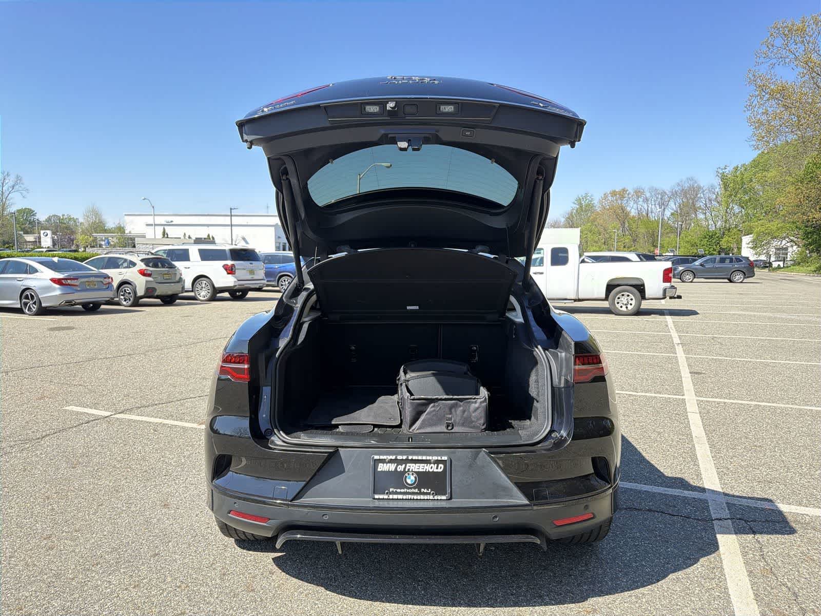 Thumbnail: 2020 Jaguar I-Pace - 27