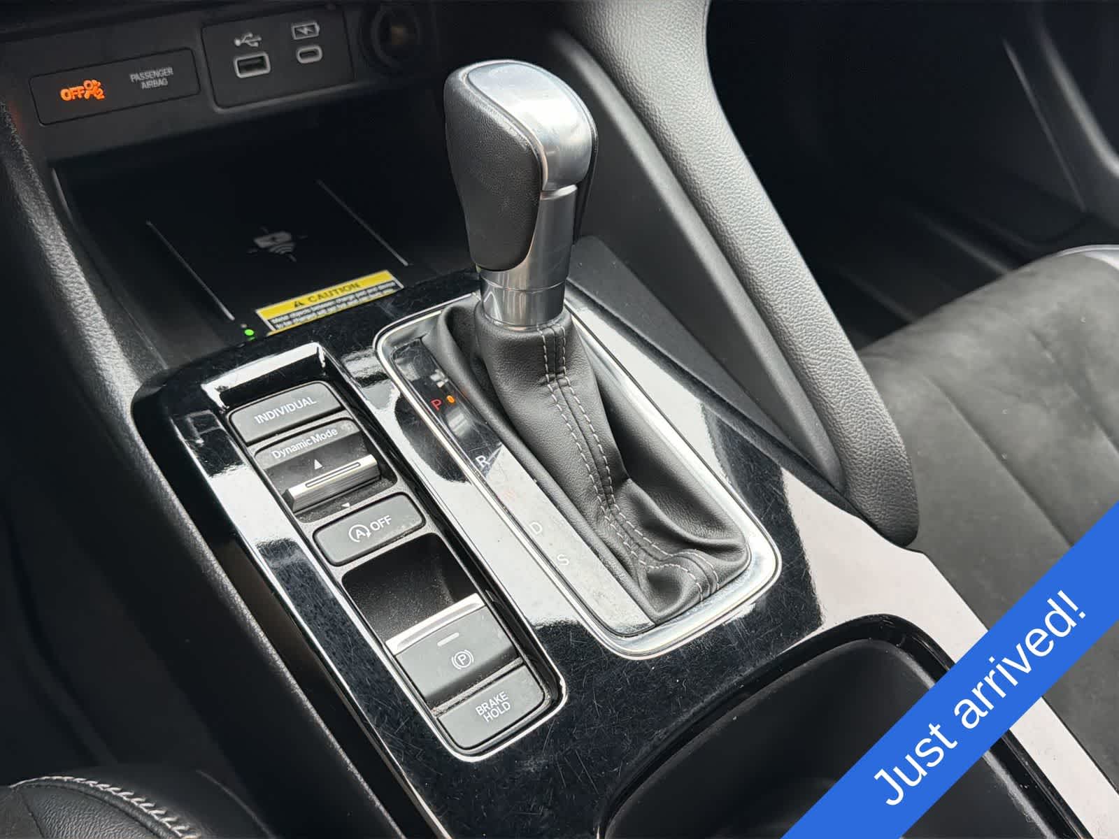 Thumbnail: 2024 Acura Integra - 25