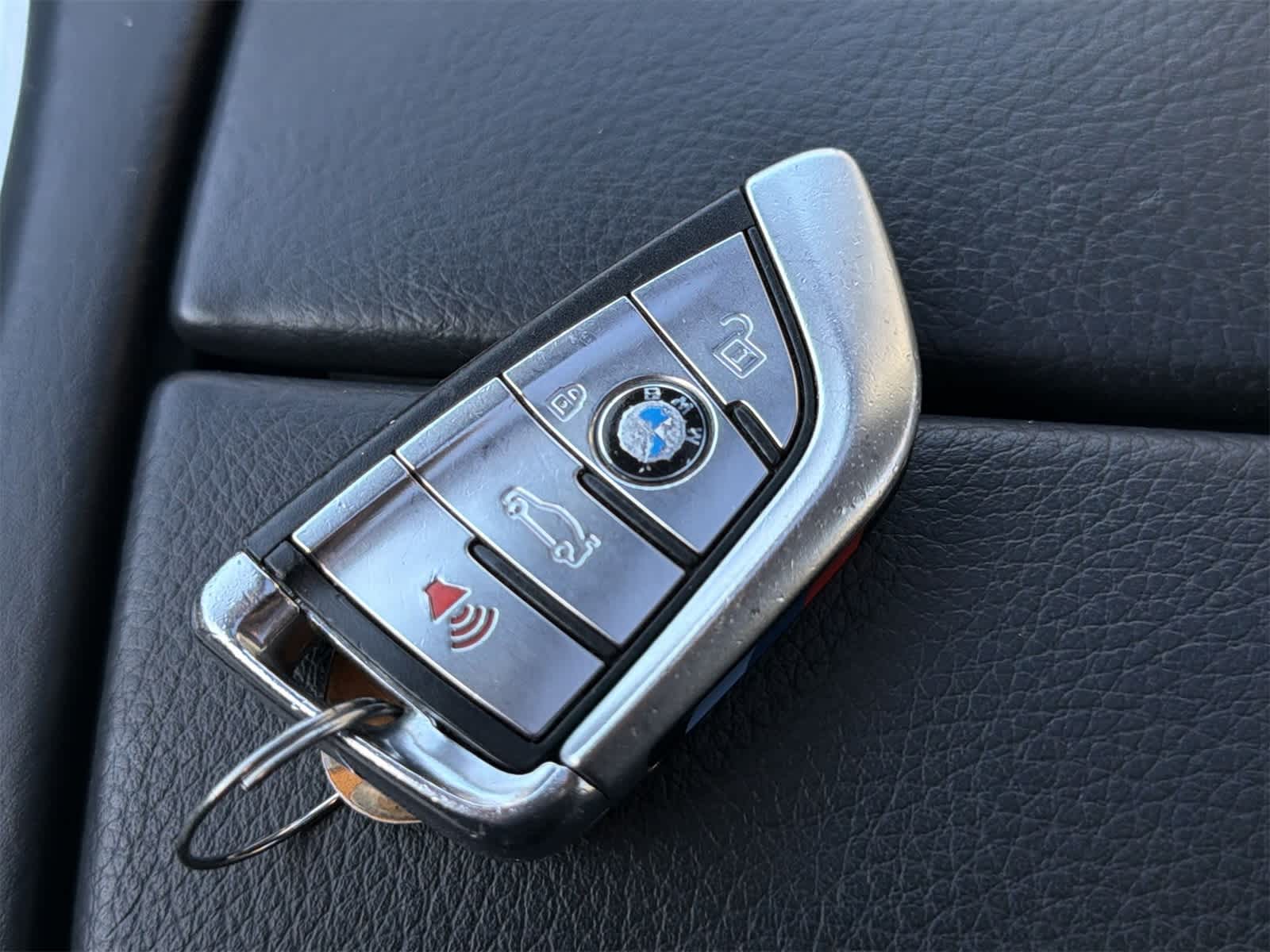 Thumbnail: 2019 BMW 7 Series - 28