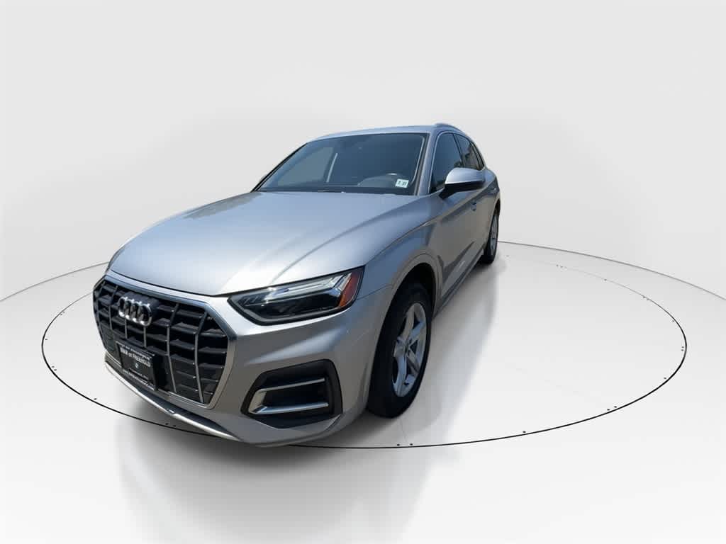 Thumbnail: 2022 Audi Q5 - 4