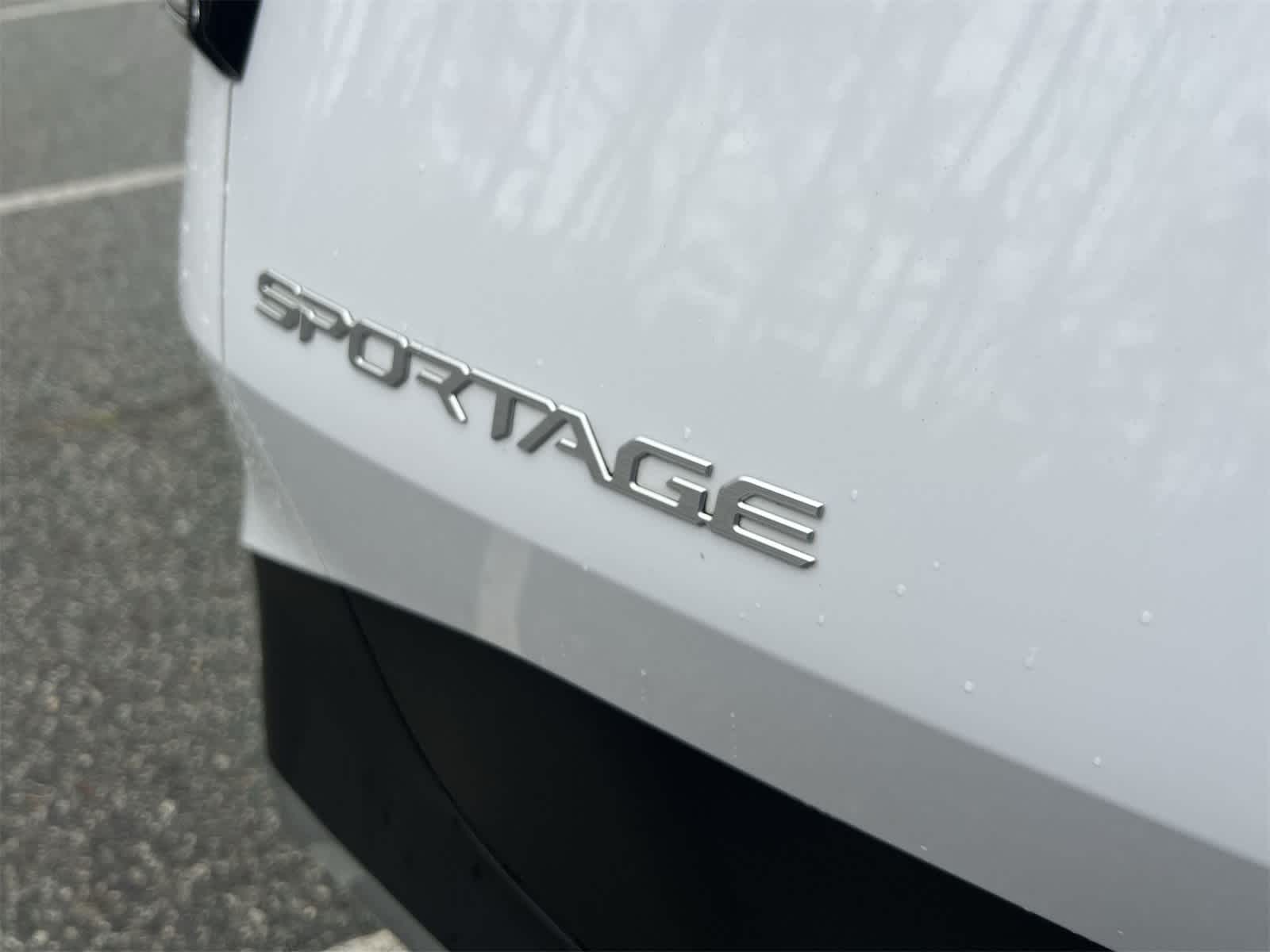 Thumbnail: 2023 Kia Sportage - 15