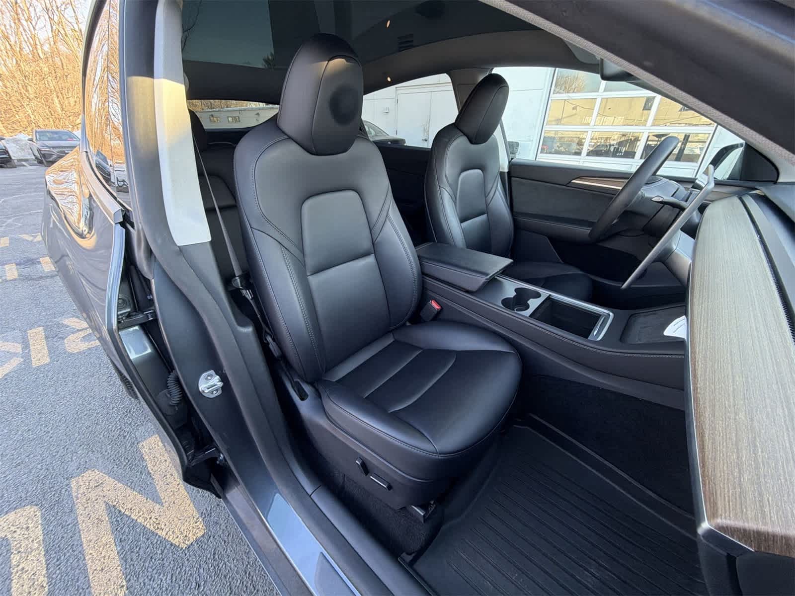 Thumbnail: 2023 Tesla Model Y - 22