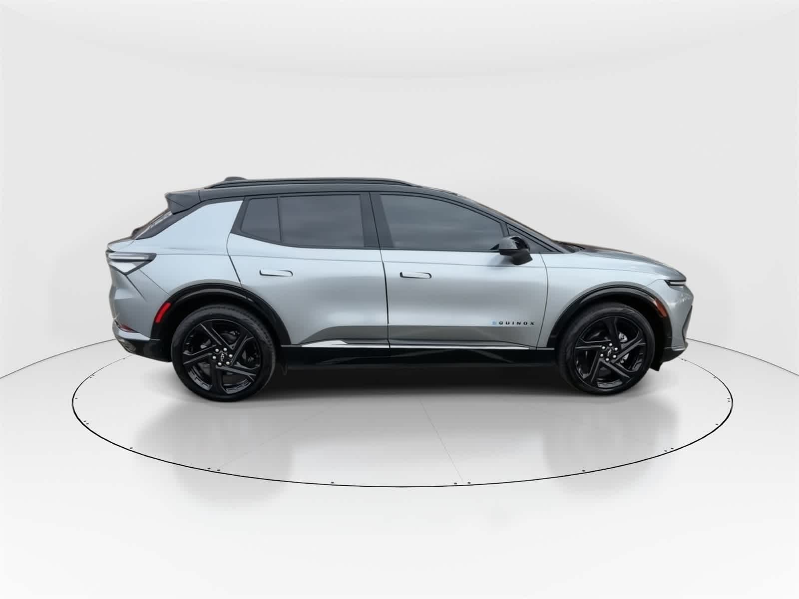 Thumbnail: 2025 Chevrolet Equinox - 2