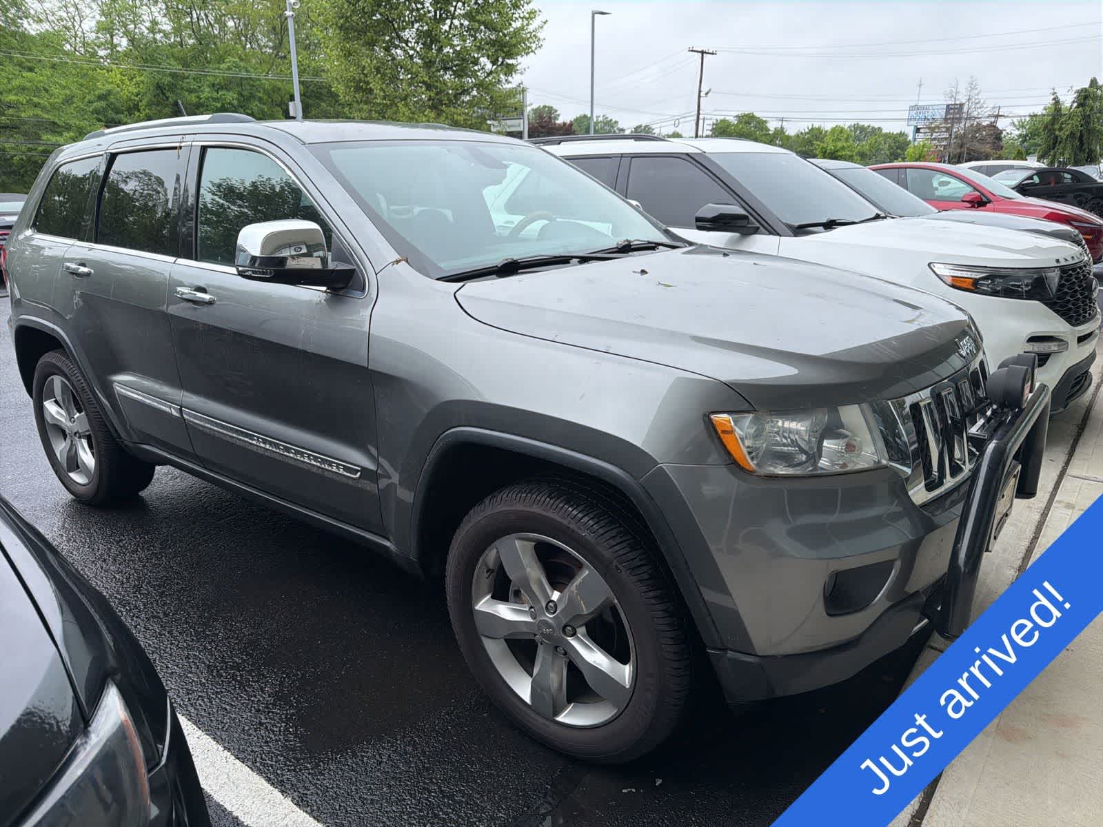 2013 Jeep Grand Cherokee Overland 4WD's photo