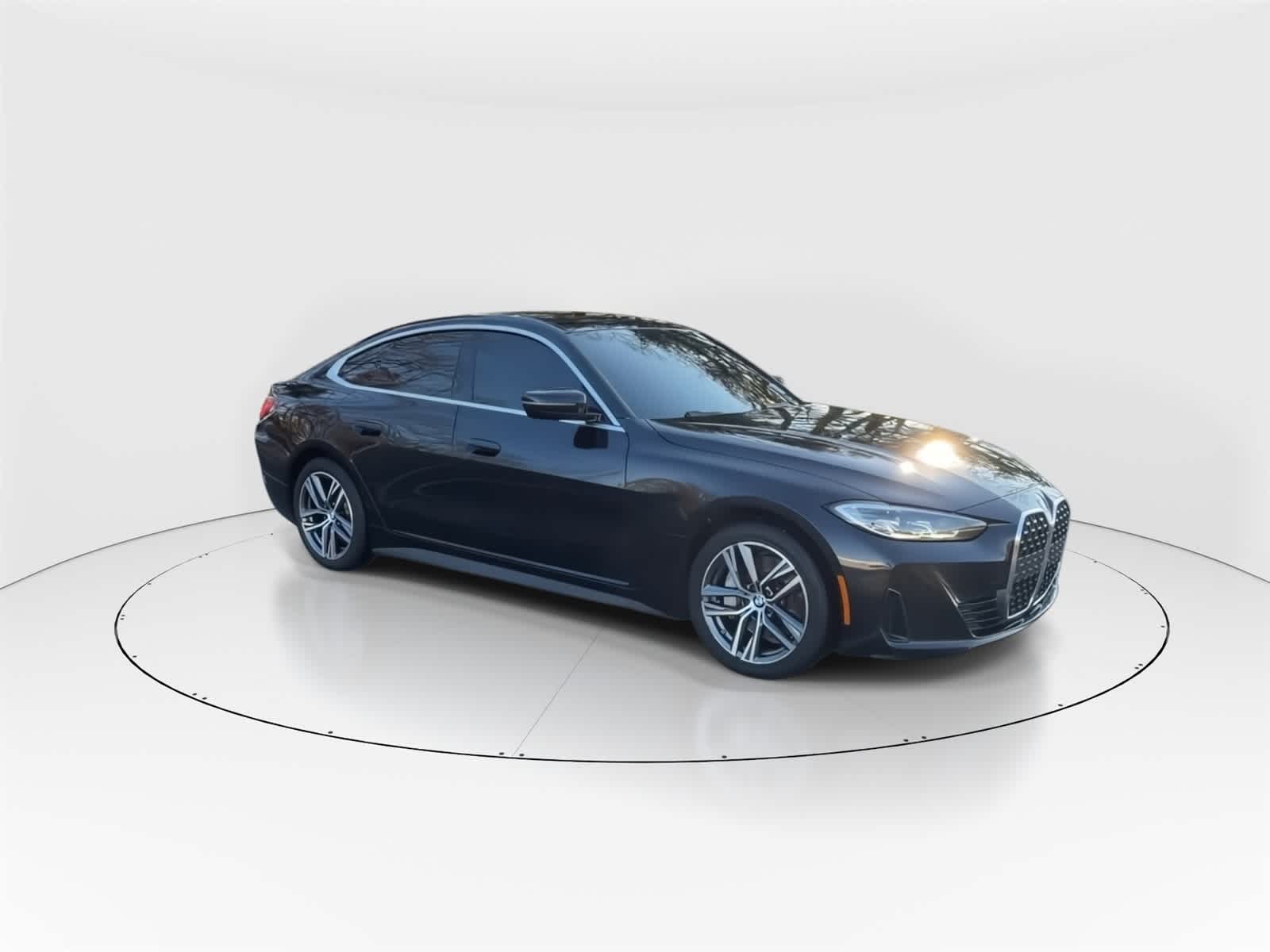 Thumbnail: 2022 BMW 4 Series - 3