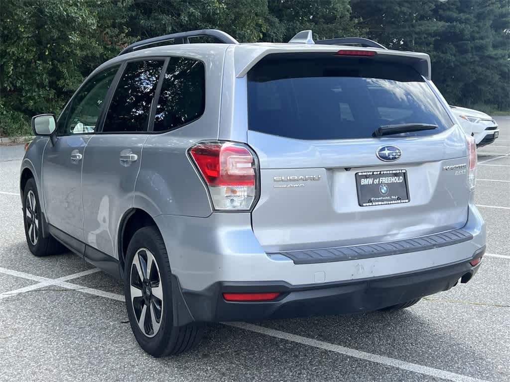 Thumbnail: 2017 Subaru Forester - 12