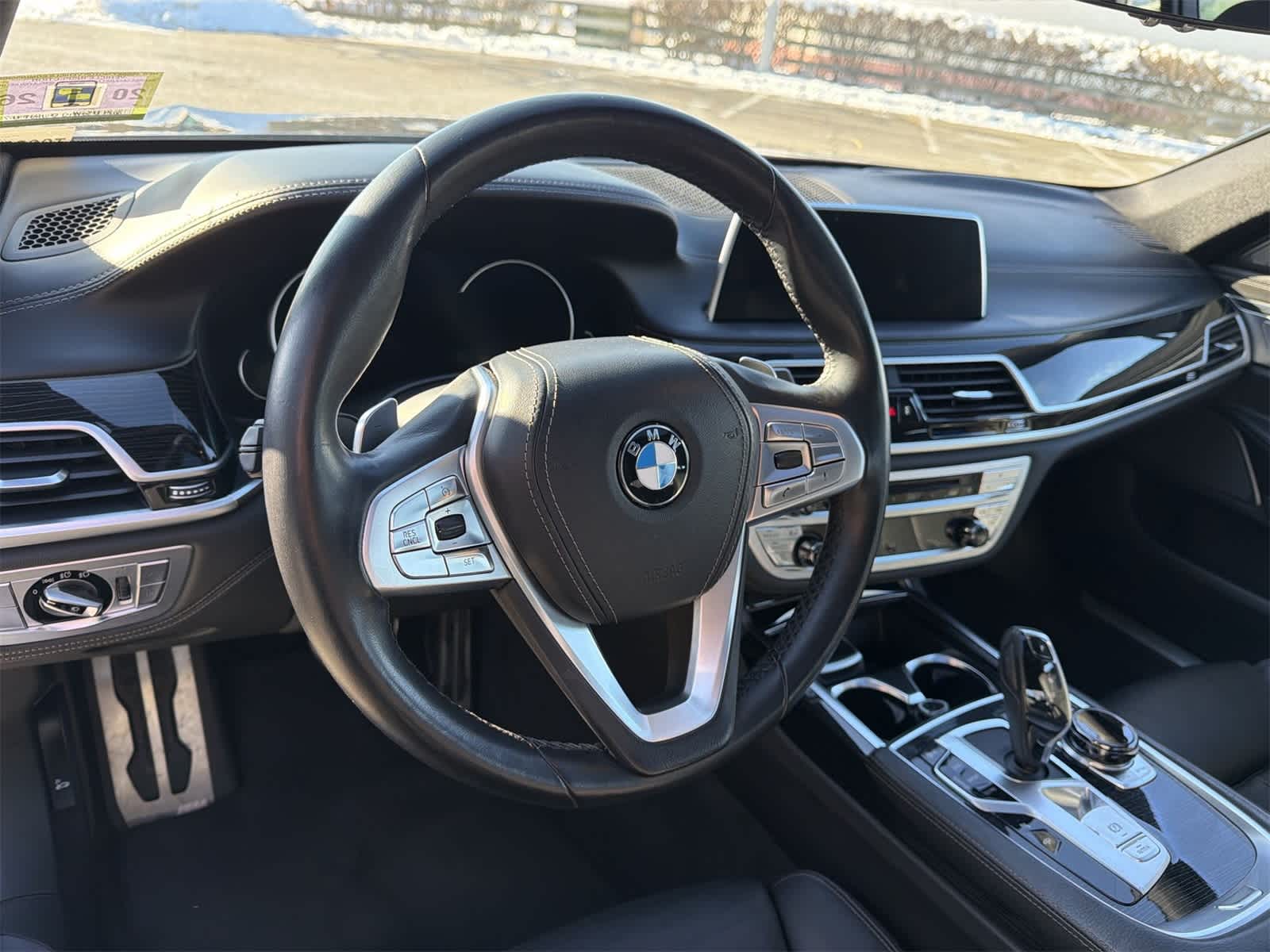 Thumbnail: 2019 BMW 7 Series - 23
