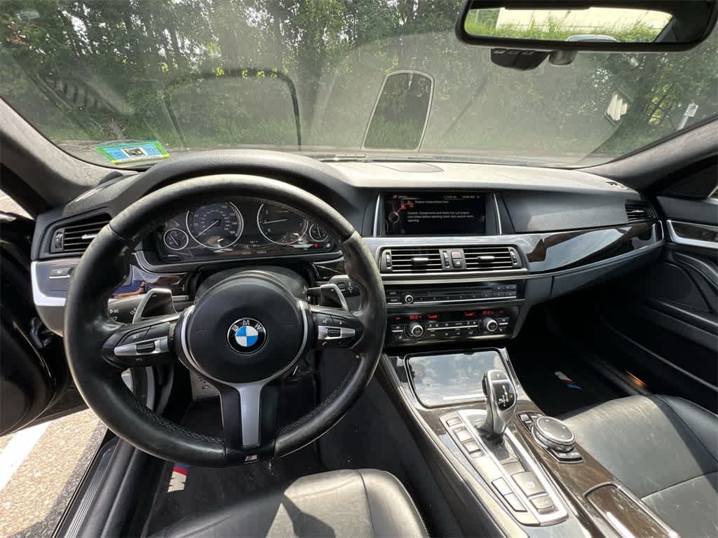 Thumbnail: 2016 BMW 5 Series - 18