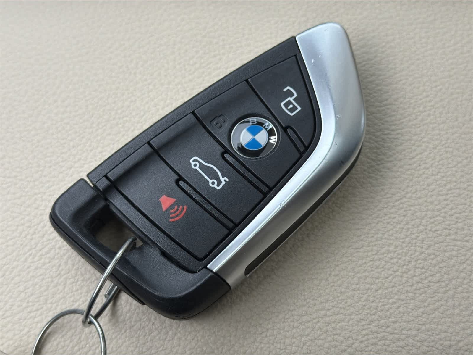 Thumbnail: 2025 BMW i4 - 28