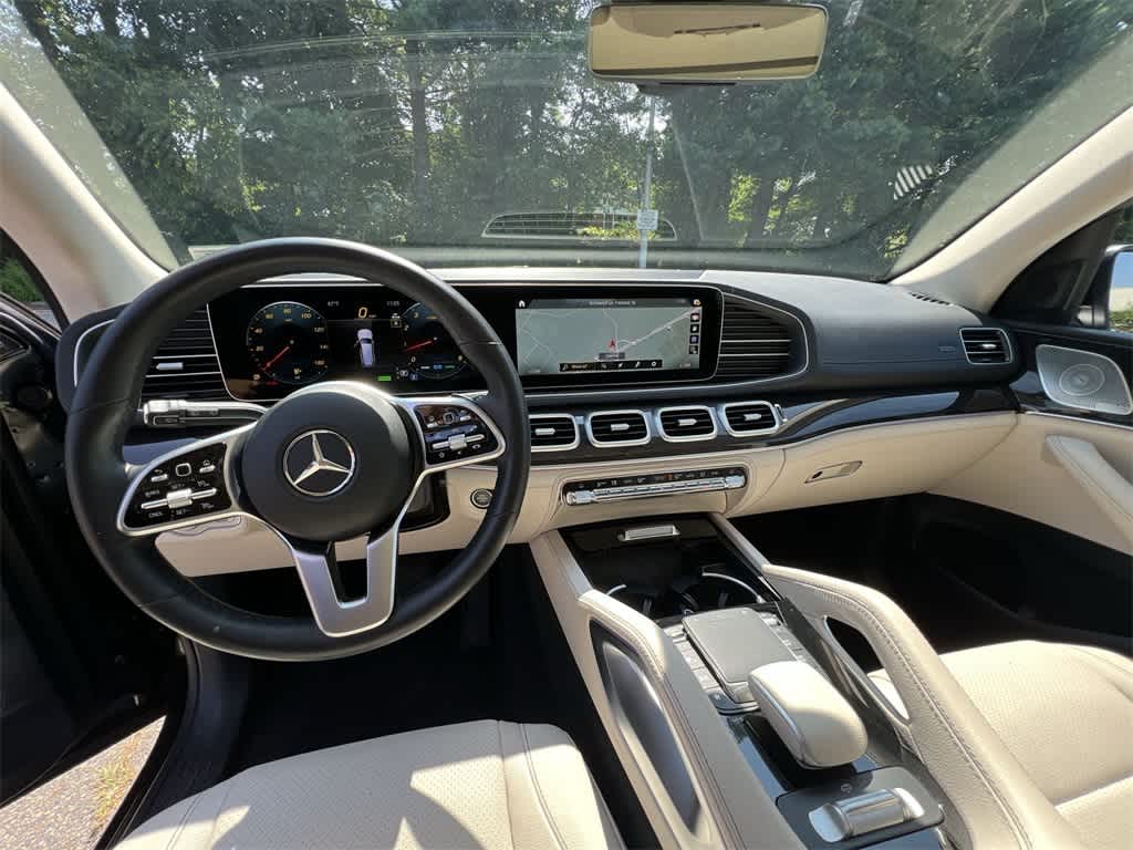 Thumbnail: 2023 Mercedes-Benz GLS - 18
