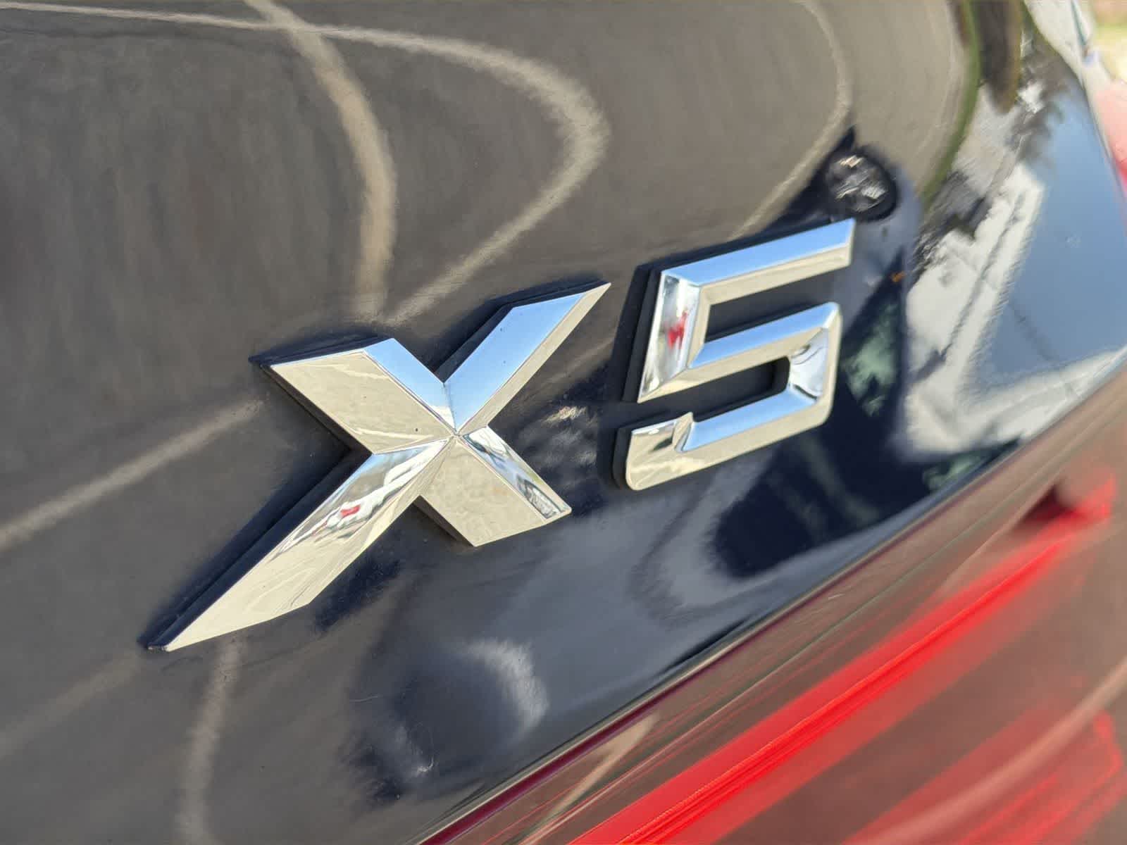 Thumbnail: 2015 BMW X5 - 15