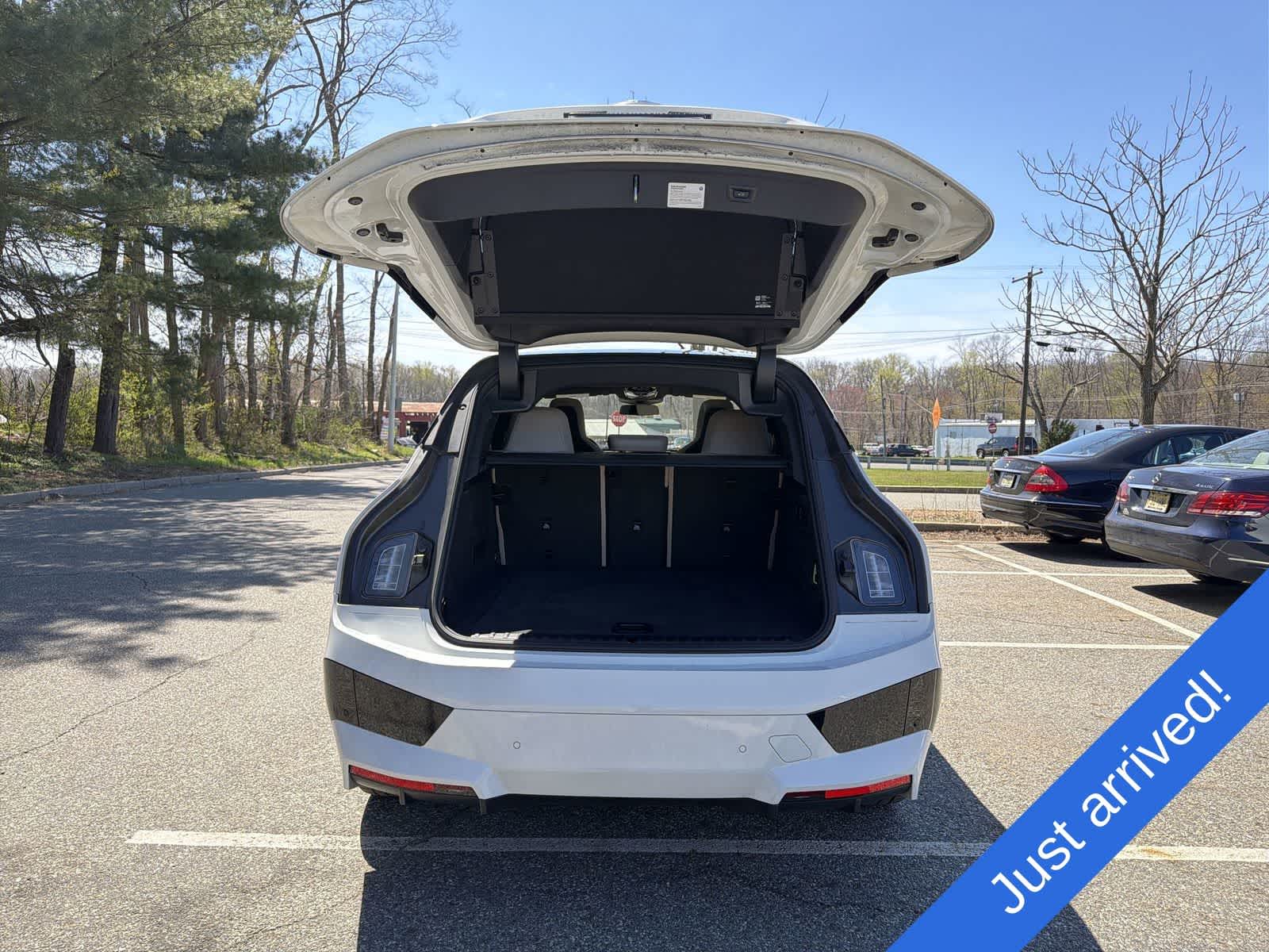 Thumbnail: 2024 BMW iX - 27