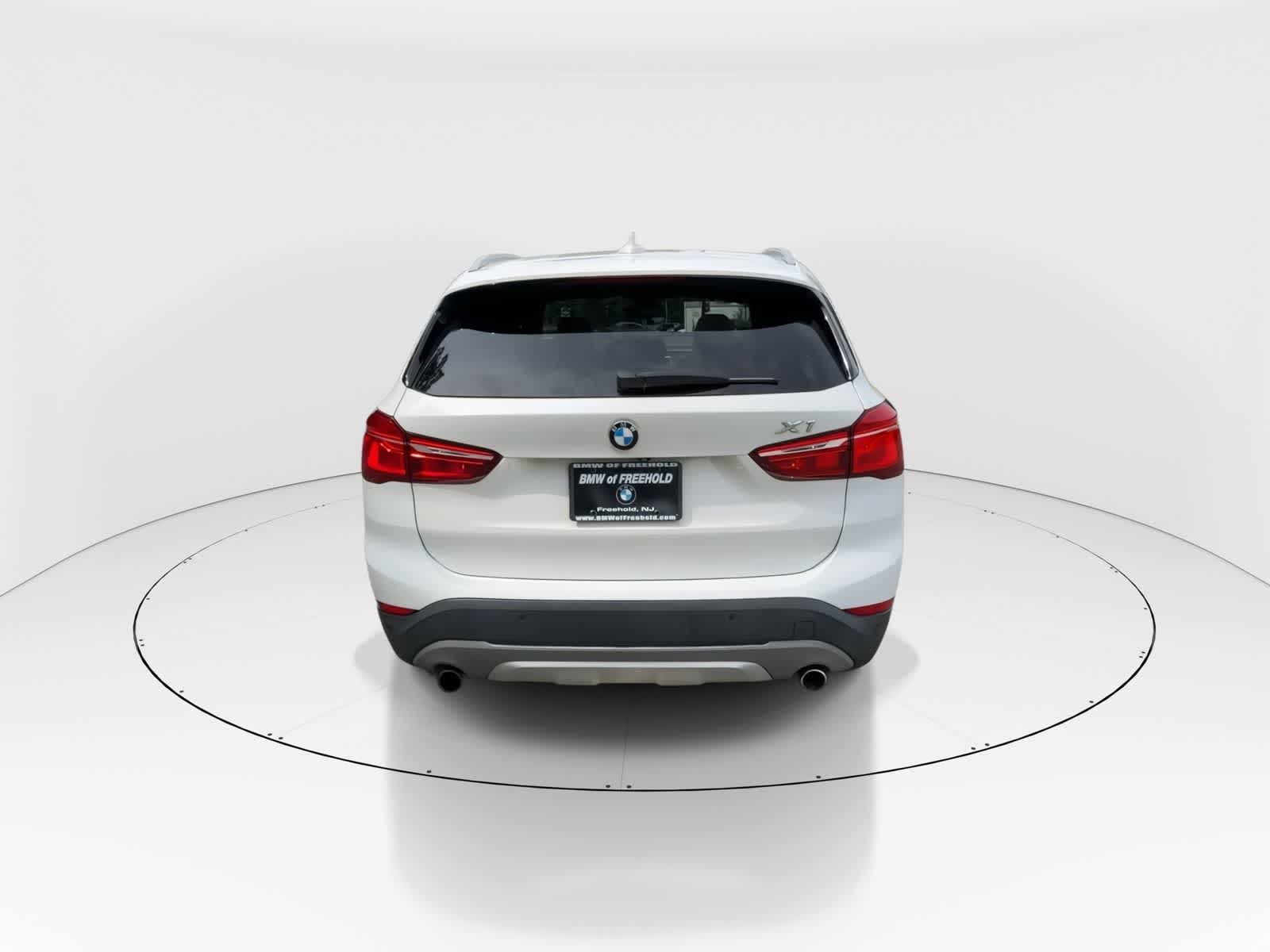Thumbnail: 2016 BMW X1 - 6