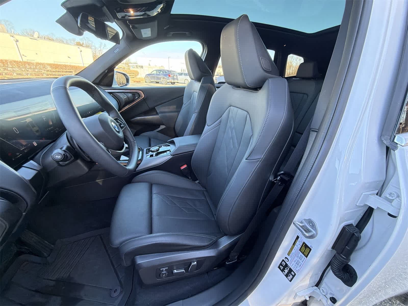 Thumbnail: 2025 BMW X3 - 19