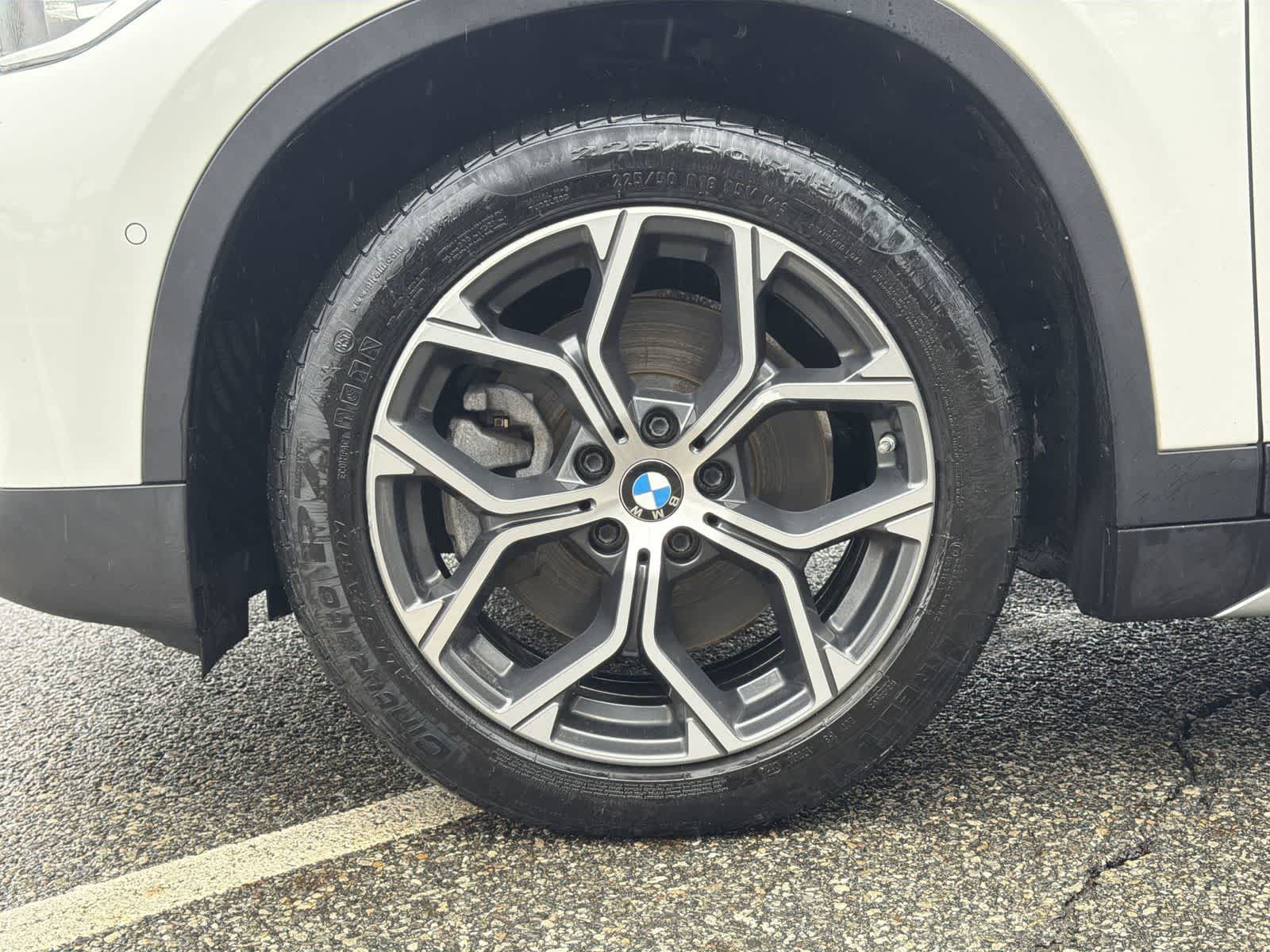 Thumbnail: 2021 BMW X1 - 16