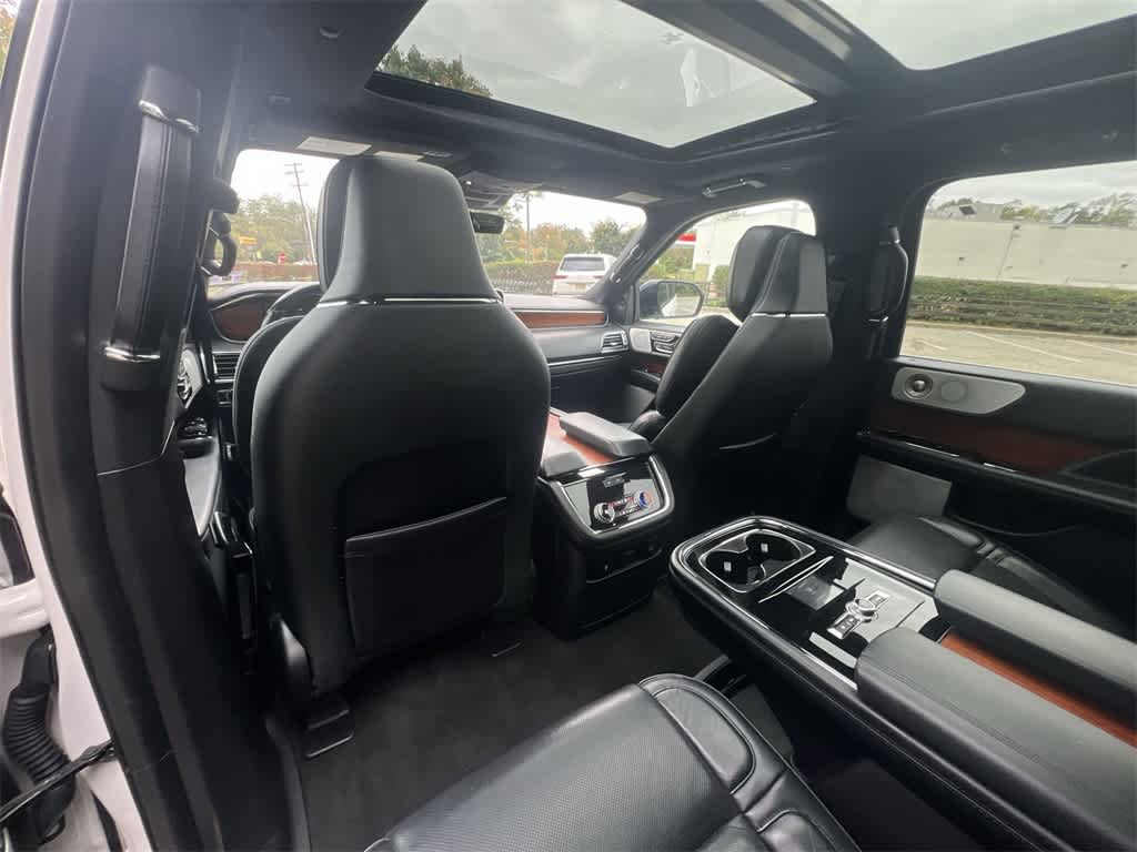 Thumbnail: 2019 Lincoln Navigator - 20